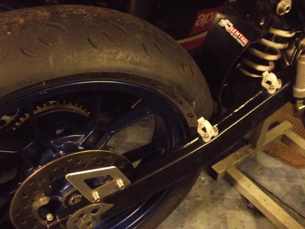 BlackSwingArm6_zps3766052a.jpg