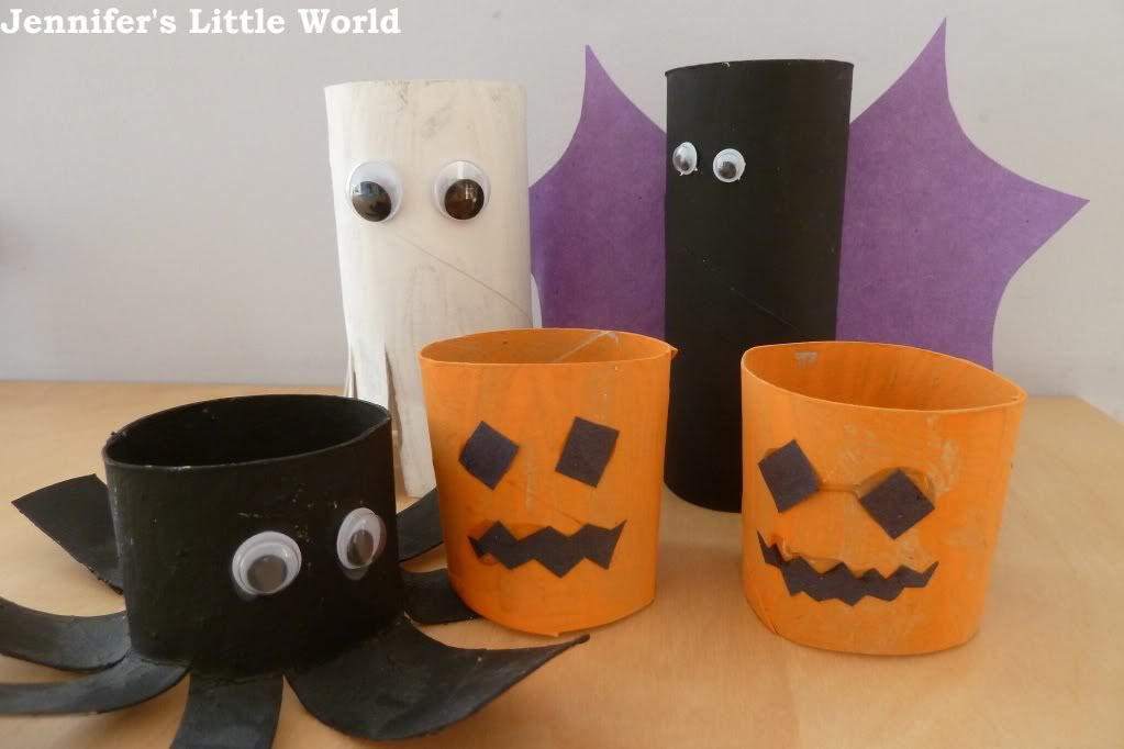 Jennifer's Little World blog Parenting, craft and travel Simple Halloween decorations from