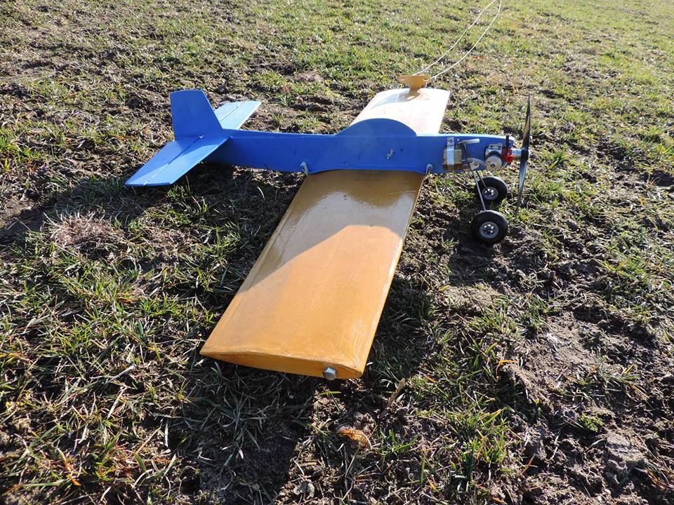 1150216_560279337472729_5592195771253944