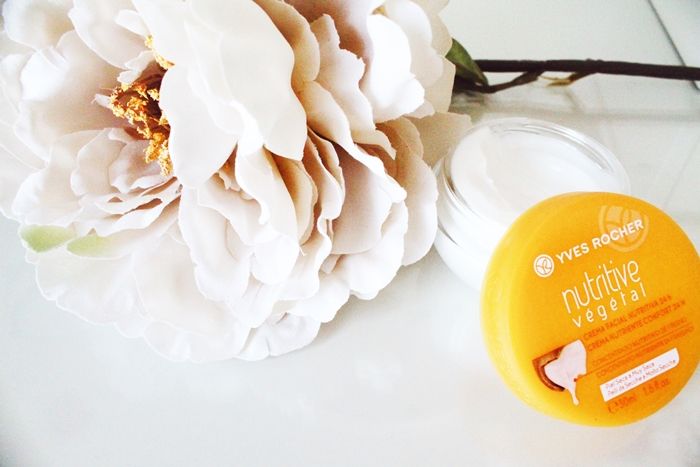 make-up routine, beauty products, make-up products, beauty review, beauty routine, yves rocher nutritive vegetal 24h
