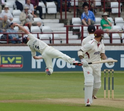 https://i1152.photobucket.com/albums/p490/cricketphotos1/Cricket%20Photos/2013%20Somerset%20Cricket%20Photos/County%20Championship%20Matches%202013/Somerset%20v%20Durham%20starting%206th%20June%202013/PeterTregoctPaulCollingwoodbldRyanBuckley.jpg