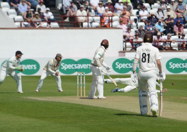 https://i1152.photobucket.com/albums/p490/cricketphotos1/Cricket%20Photos/2019%20Somerset%20Cricket%20Photos/Specsavers%20County%20Championship%202019/Somerset%20v%20Surrey%20starting%2014th%20May%202019/Rikki%20Clarke%20off%20Tim%20Groenewald.jpg