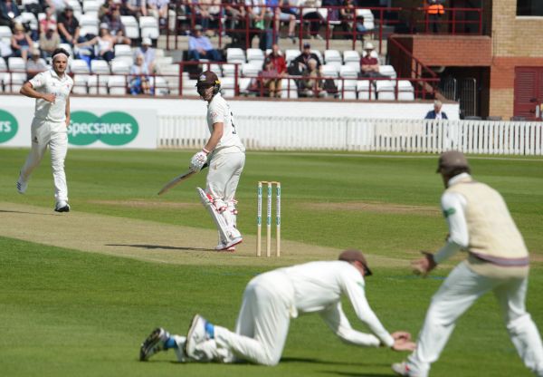 https://i1152.photobucket.com/albums/p490/cricketphotos1/Cricket%20Photos/2019%20Somerset%20Cricket%20Photos/Specsavers%20County%20Championship%202019/Somerset%20v%20Surrey%20starting%2014th%20May%202019/Rory%20Burns%20missed%20at%20slip.jpg